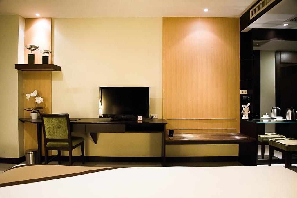 酒店 Intimate - Sha Extra